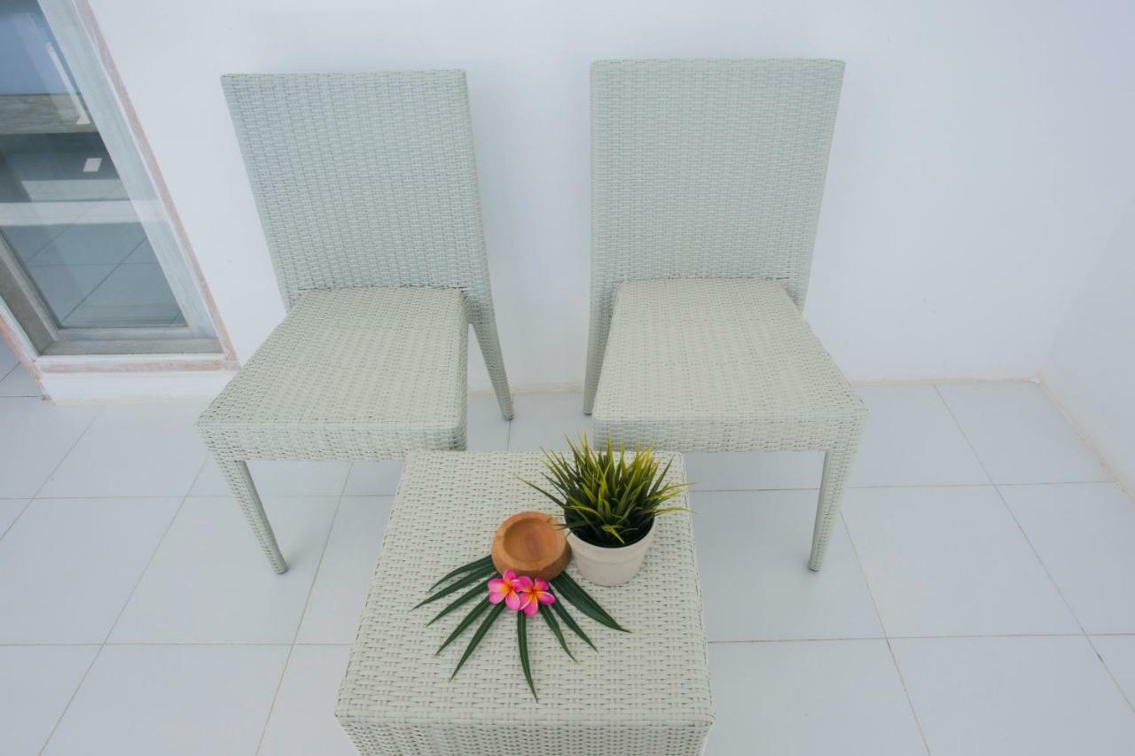 The Waterfront Beach House Lembongan Exterior foto